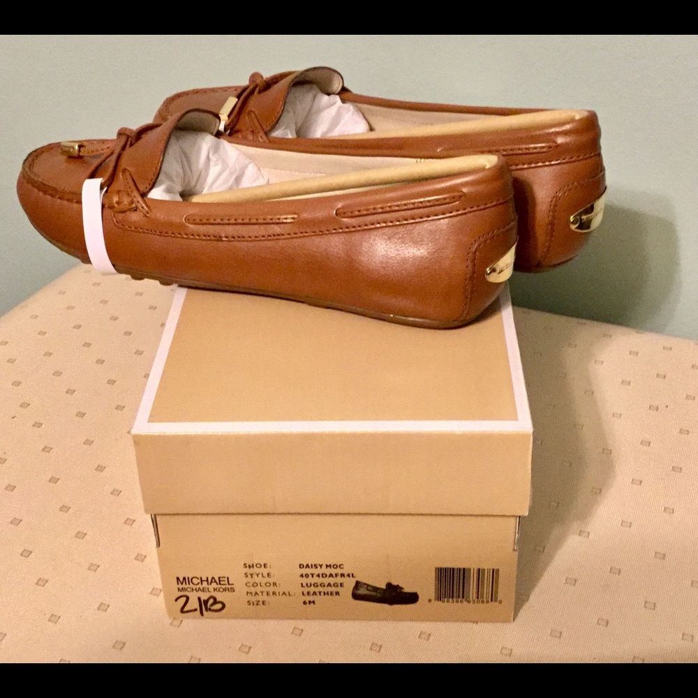 Michael Kors Shoes New size #6 M - Picture 7 of 8